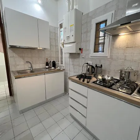 Apartamento Orso - Centro Storico Bolonia
